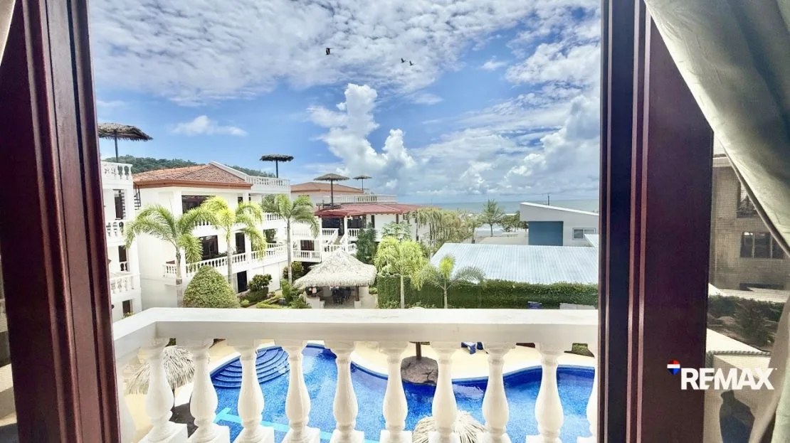 Beachfront Dream Condo Ocean View! — photo 22