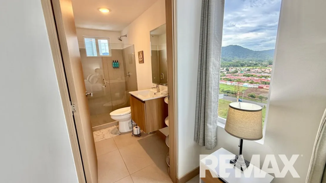 Stunning Oceanview Condo in Jaco Beach — photo 12