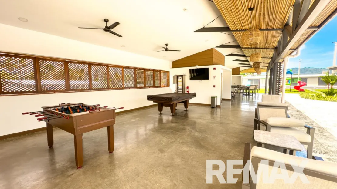 Stunning Oceanview Condo in Jaco Beach — photo 23