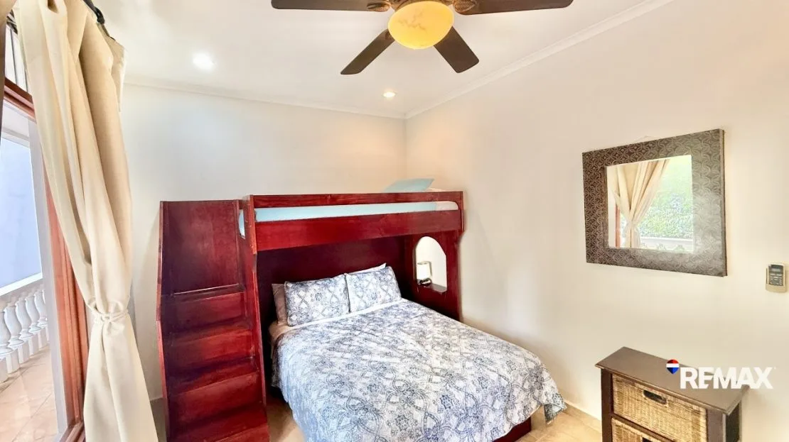 Beachfront Dream Condo Ocean View! — photo 14