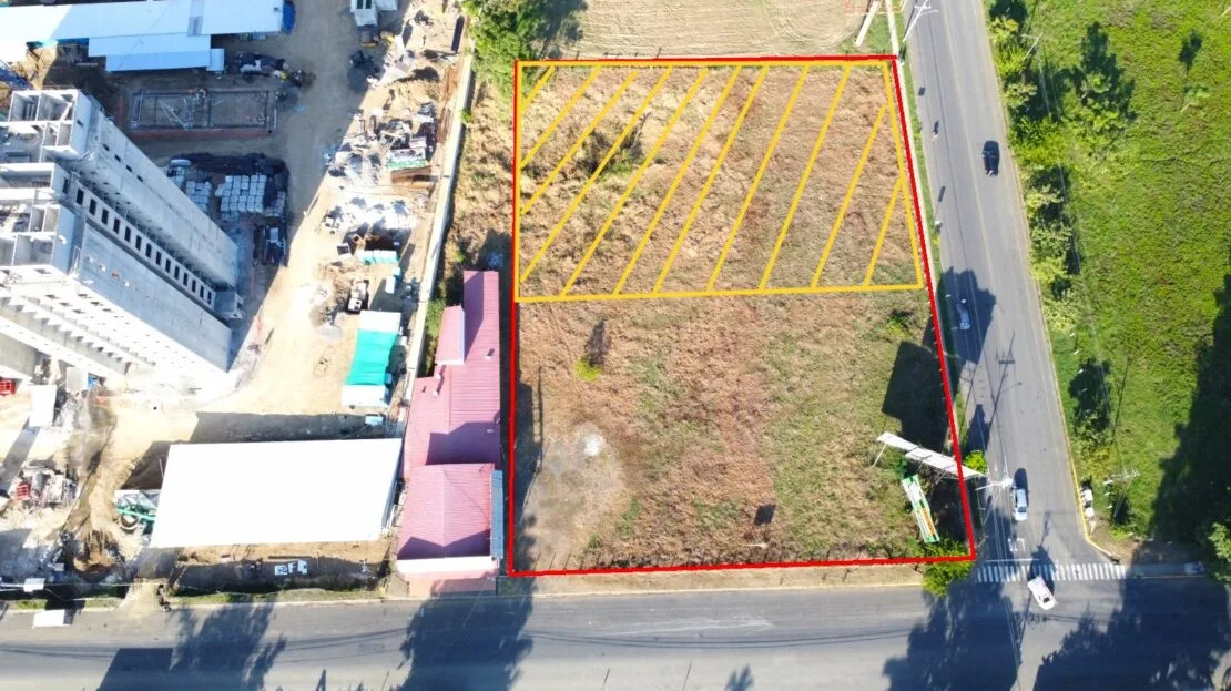 Lot One block to the beach | Mixed zoning | Jaco Beach