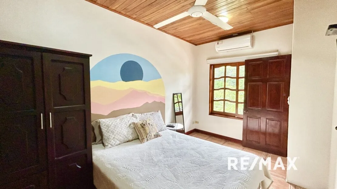 Beachside Bliss: Luxury Living with 9 rental incomes & Rooftop Yoga Deck! — photo 24