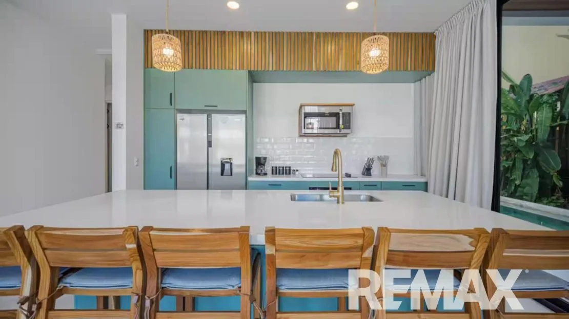 Luxury Beachfront in Hermosa Palms | 2 Homes with Private Beach Access — photo 9
