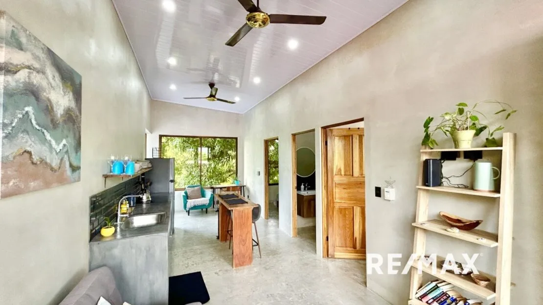 Beachside Bliss: Luxury Living with 9 rental incomes & Rooftop Yoga Deck! — photo 14