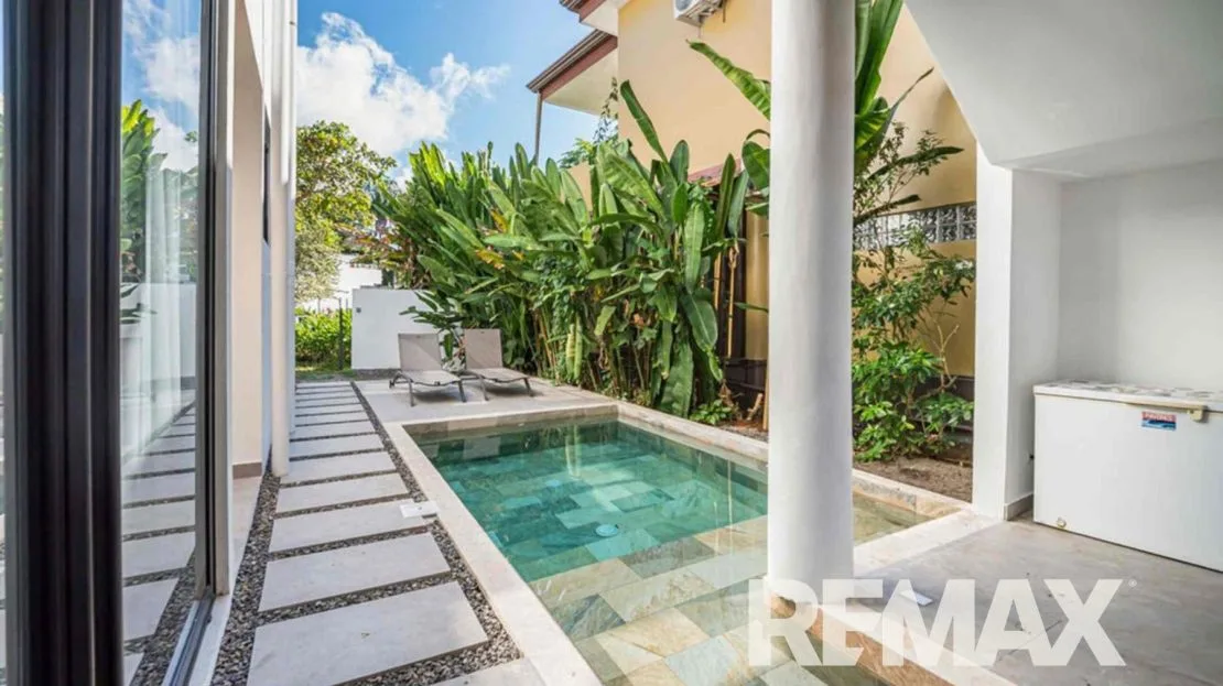 Luxury Beachfront in Hermosa Palms | 2 Homes with Private Beach Access — photo 28