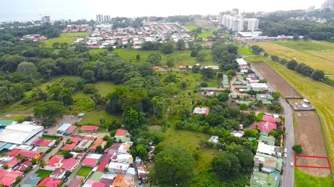 Affordable Titled Lots | Mixed zoning | Water & Electricity available | Jaco Beach