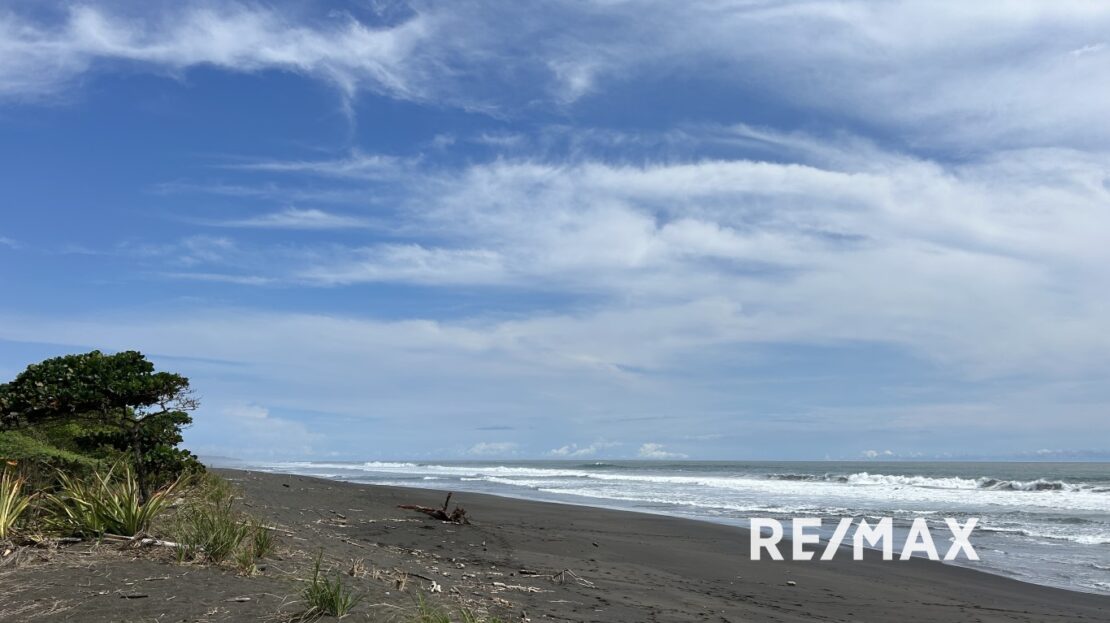 Garabito Central Pacific Costa Rica>Hermosa Beach  72268 | Dominique Brousseau Jaco Costa Rica Real Estate Agent