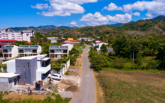 Jaco Beach large lot residential & commercial