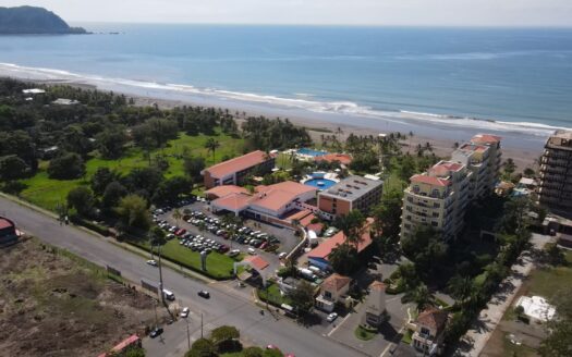 COMMERCIAL LOCAL I JACO BEACH AVENUE I PRIME LOCATION