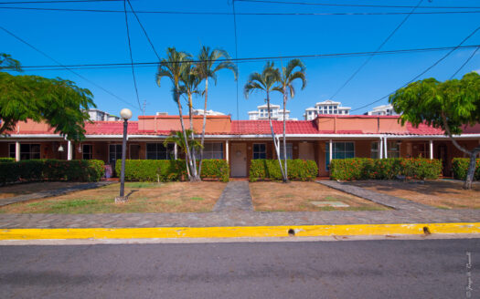 Jaco Beach , cozy gated one bedroom condo