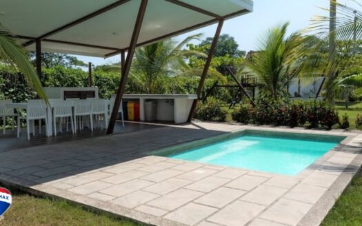 Modern and Spacious Three-Bedroom House | Lapa Living