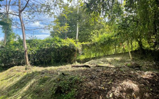 Great   opportunity to Own 609 square meters of Prime Land in Playa Hermosa Costa rica