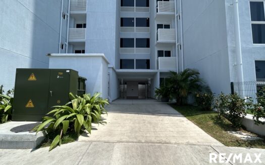 2BR/1BA Condo in Viva Jaco – Steps from the Beach with Great Amenities