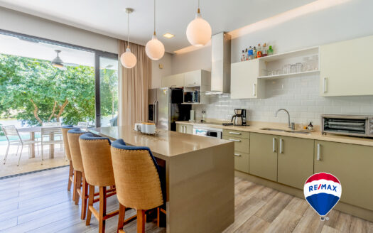 Luxury Beachside Villa |  Turnkey Tropical Investment