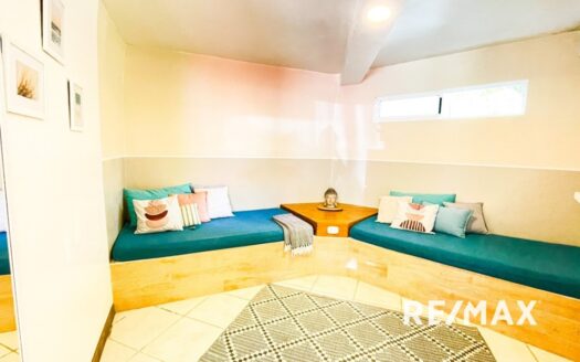 Multiplex | Private access to Hermosa Beach