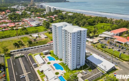 Sunset Serenity: Oceanview Condo