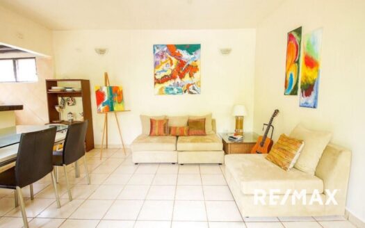 Multiplex | Private access to Hermosa Beach