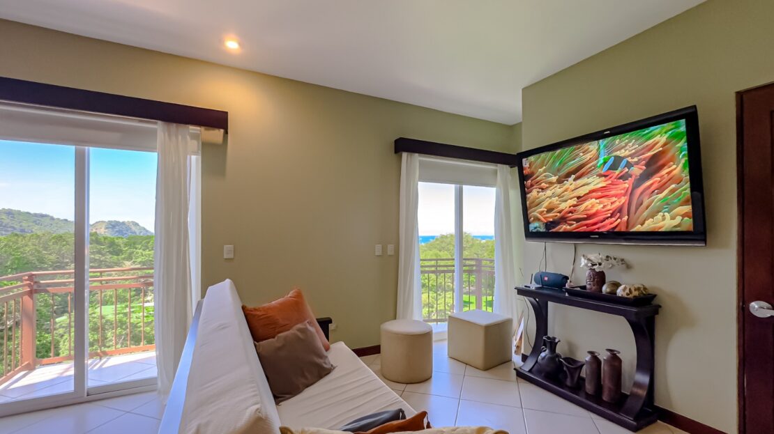 Garabito Central Pacific Costa Rica>Herradura For Sale 100759 | Dominique Brousseau Jaco Costa Rica Real Estate Agent