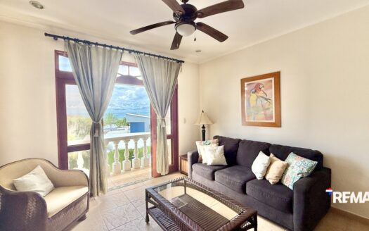 Beachfront Dream Condo Ocean View!