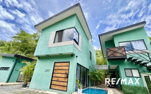 Modern & Jungle | One Villa and 3 Studios with Private Pool in Jaco Beach