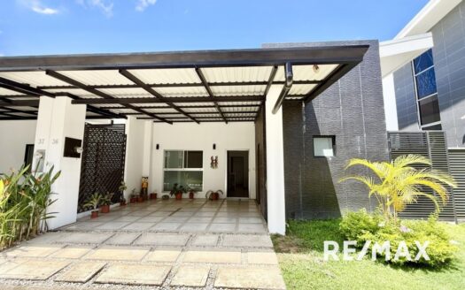 Perfect Cozy Place in Jaco