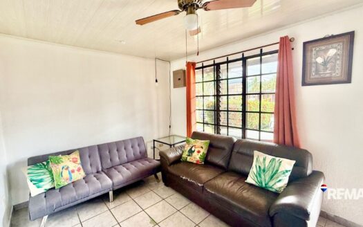 Central Jaco Beach Home