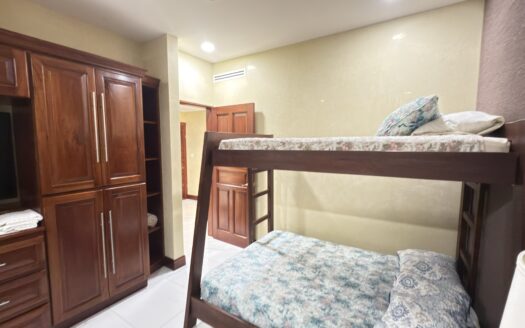 Your Oceanfront Haven / Breakwater Point, Jaco Beach