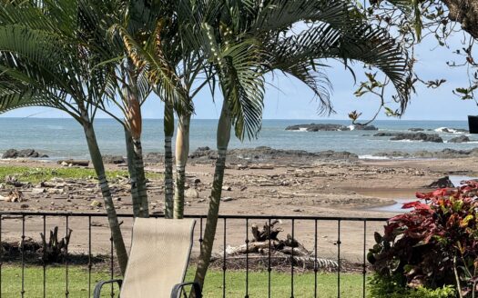 Jaco Beachfront Condo / Breakwater Point