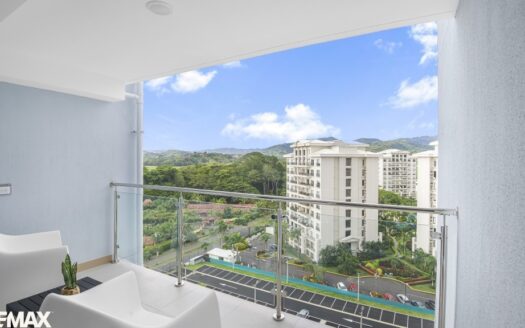 Three-Bedroom Beach Condo I Perfect Location I Viva Jaco