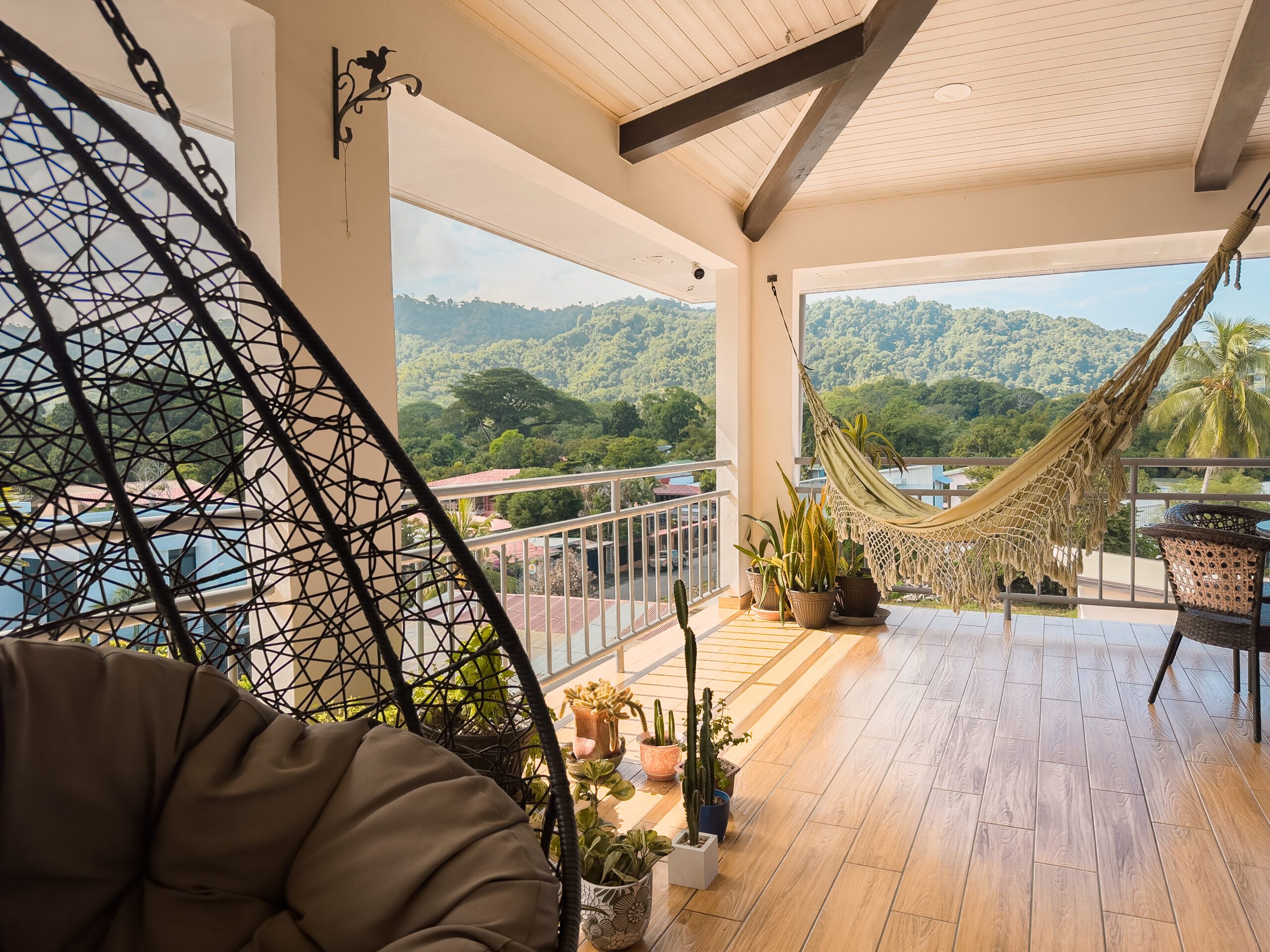 High-Value Commercial Property for Sale in the Beach