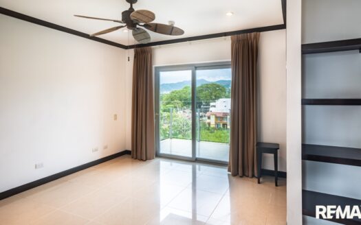 Oceanfront Luxury Living in the Heart of Jacó – Diamante Del Sol S501