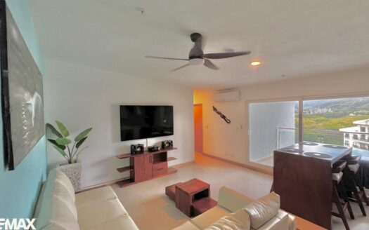 Penthouse Three-Bedroom Condo with Partial Ocean View