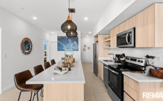 Luxury Oceanfront Penthouse with Sweeping Sunset Views – Pacific Point 1201, Jaco Beach