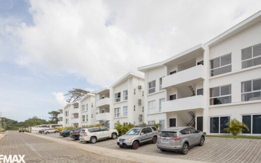 Modern & Stylish Condo Just Minutes from Jaco Beach and Downtown