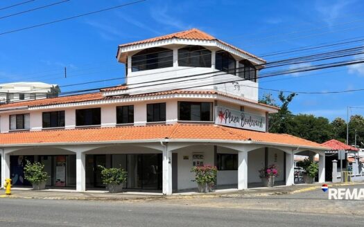 Commercial Space in Jaco Beach