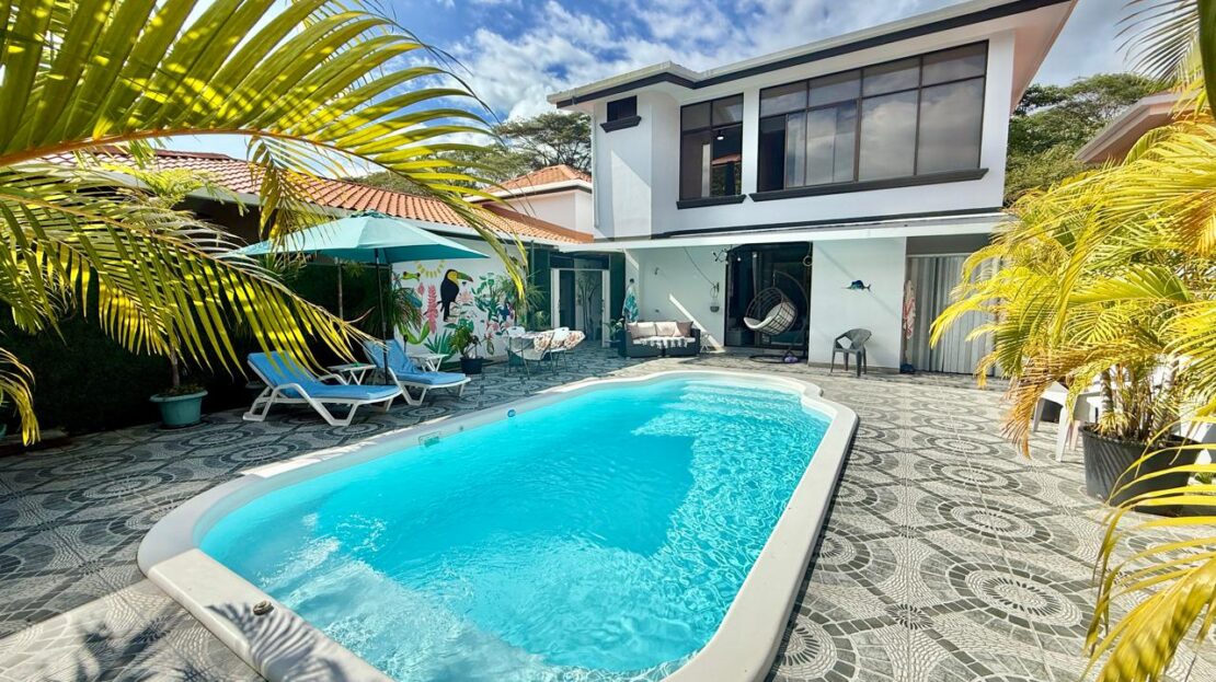 Parrita>Esterillos  102925 | Dominique Brousseau Jaco Costa Rica Real Estate Agent