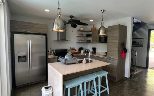 MODERN 4 BED 3 BATH HOME WITH POOL – RESIDENCIAL BAMBÚ, PUNTA LEONA