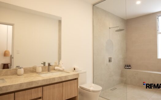 Luxury Turnkey Home in Hermosa Beach