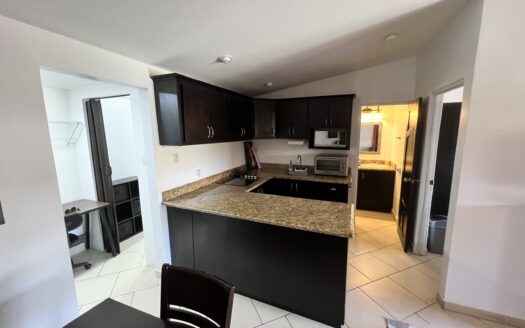 Two-Bedroom Paradise Condo – Prime Location with Strong Rental Potential