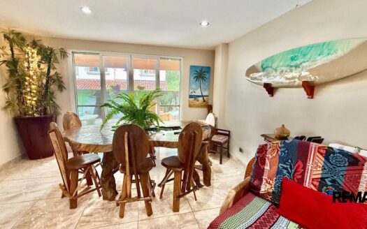 Cozy Family Home Near the Beach