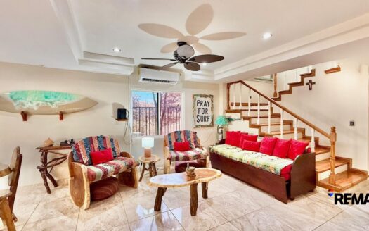 Cozy Family Home Near the Beach