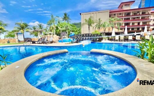 Condo in Jaco Beach with Mountain Views