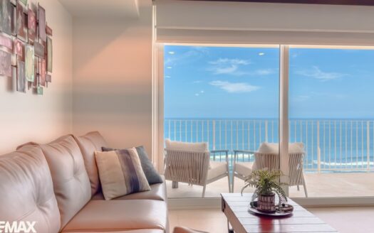 Oceanfront Living at Pacific Point 1101 – Jaco Beach, Costa Rica