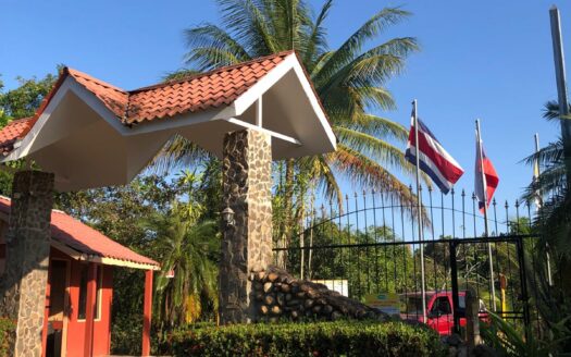 Lot for Sale in Rancho  Las Lomas de Parrita