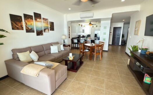 Stunning Oceanfront Condo in South Jacó with Panoramic Views