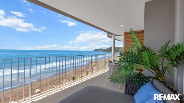 The Pacific Point 3 Bedroom Oceanfront Penthouse